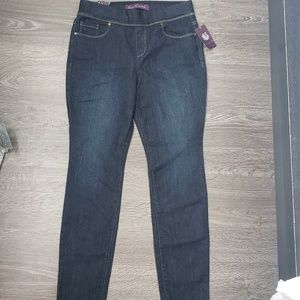 Gloria Vanderbilt Jean